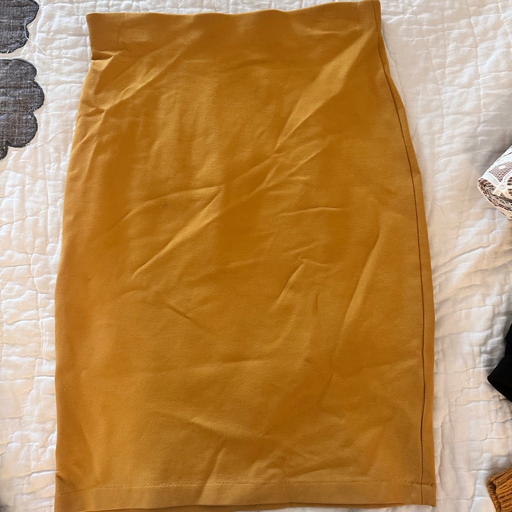 Philosophy Mustard Pencil Skirt
